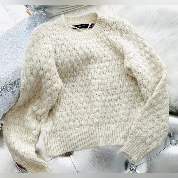 🛑🛑🛑NWOT POINTELLE SWEATER - Picture 1 of 12